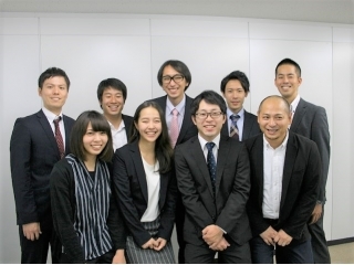 教育に自信あり【文理不問】 IT業界の「これから」を創り上げる仲間を募集！将来はPMへ！