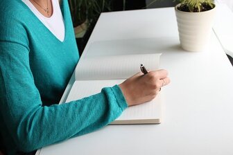 応募書類を書く前に　沖縄県キャリアセンター